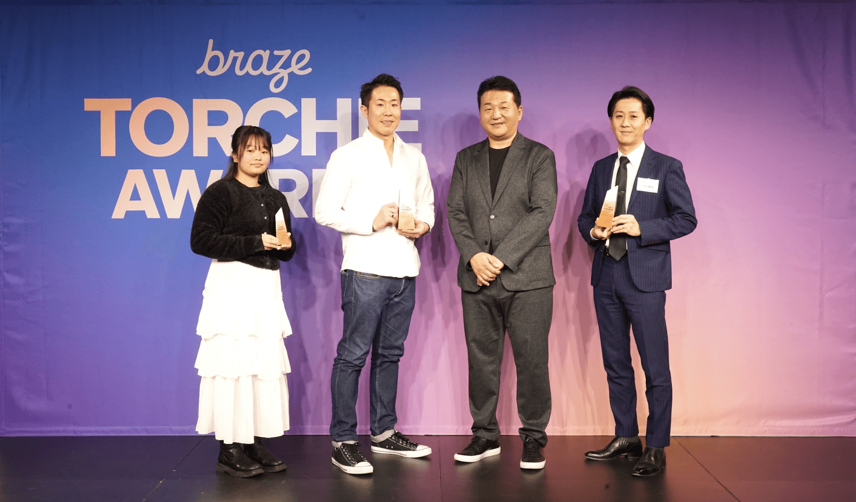 左から株式会社アルク 芳賀氏、株式会社ディー・エヌ・エー / Pococha事業部 大西 氏 、Braze 水谷、株式会社リロクラブ 小村氏