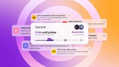 uma captura de tela de um site com um iate